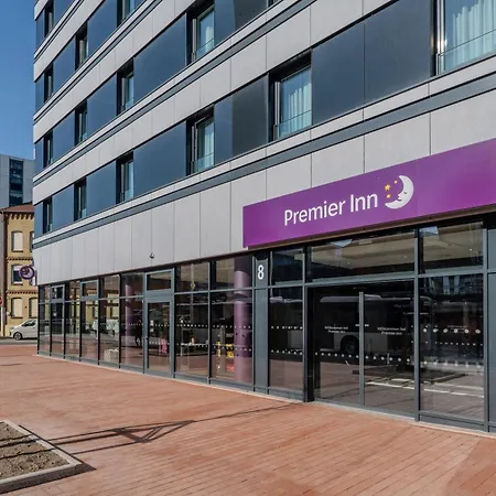 Premier Centre 3*