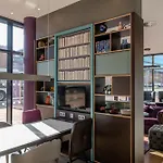 Premier Centre * הנובר