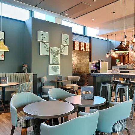 Szálloda Premier Centre *