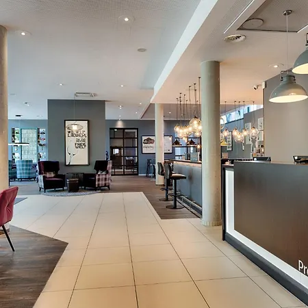 Szálloda Premier Centre *