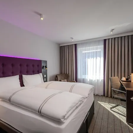 Premier Centre Hotel
