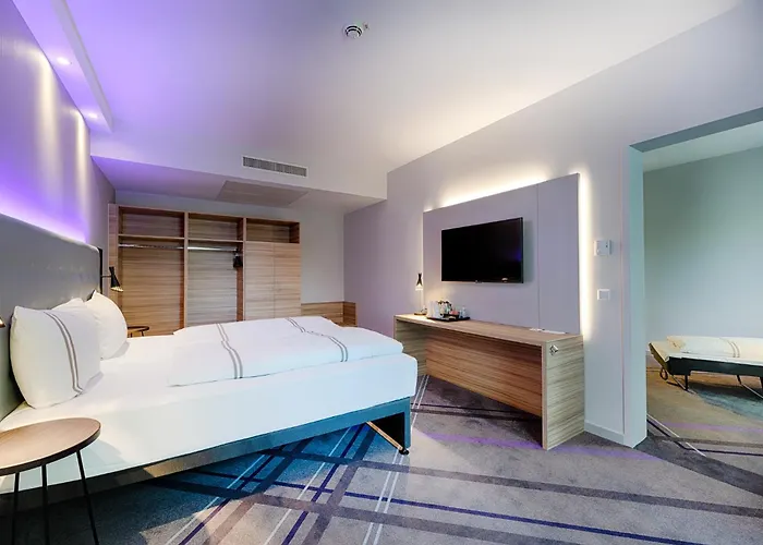 Premier Centre מלון *