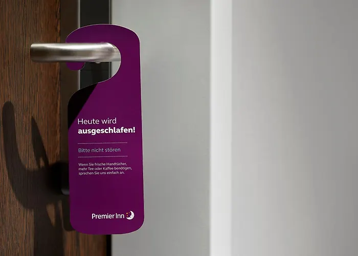 Premier Centre מלון *