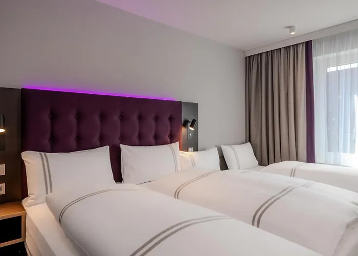 Premier Centre Hotel